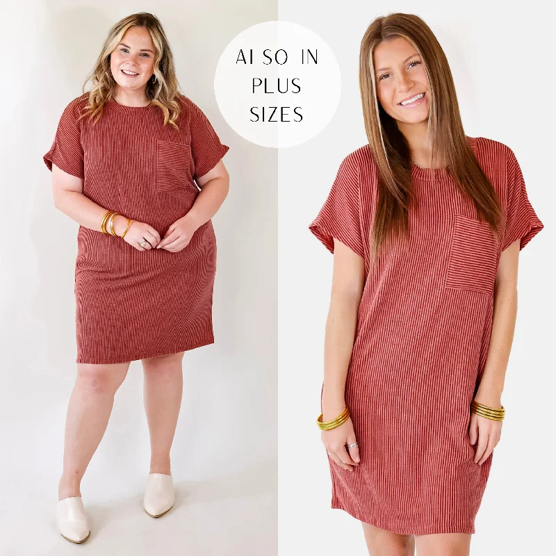 Mini dress with shimmer fabric-Coffee and Carefree Ribbed Short Sleeve Dress with Front Pocket in Rust Red