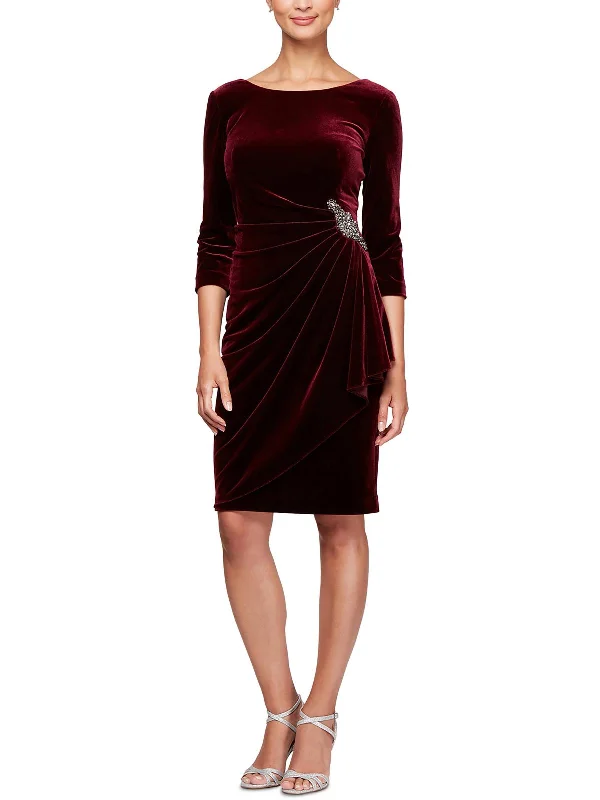 Cocktail dress with puff sleeves-Womens Velvet Knee Cocktail and Party Dress