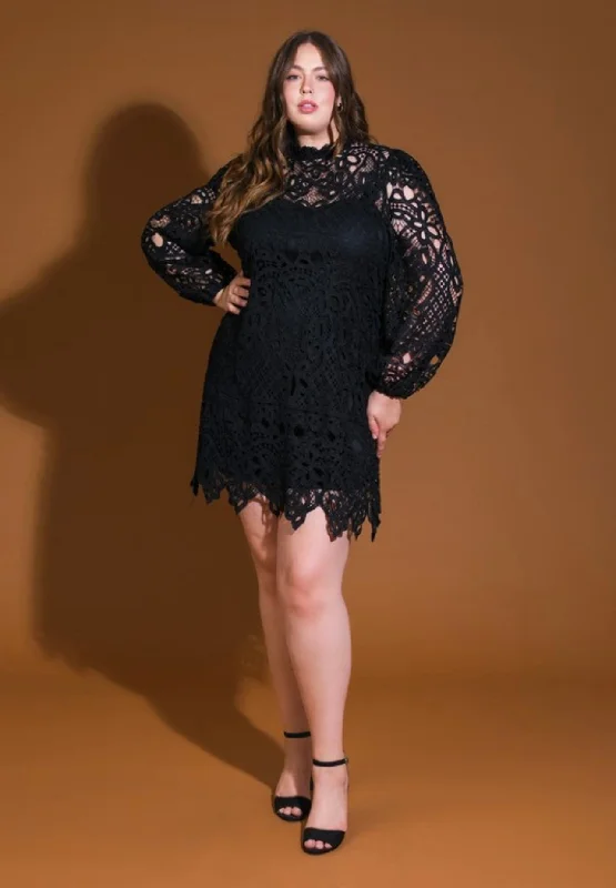 Mini dress with oversized fit-Black Lace Mini Dress