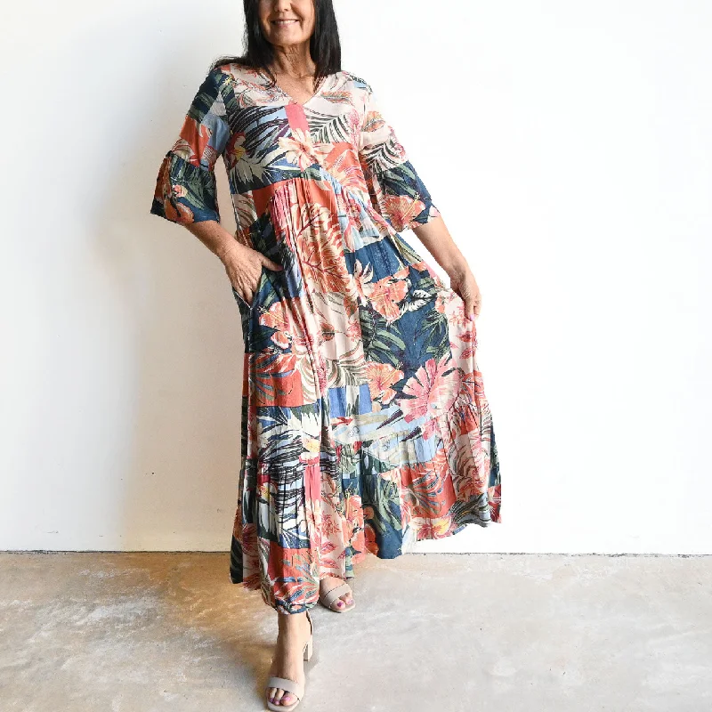 Maxi dress with retro flair-Peak Hem Maxi Dress by Orientique Australia - Luzon - 71510