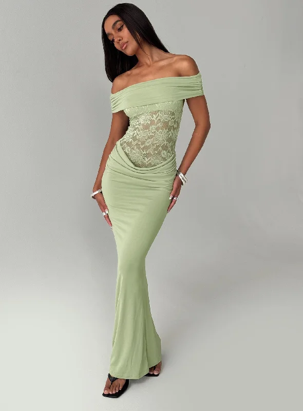 Maxi dress with puffball skirt-Gwendolen Off The Shoulder Maxi Dress Green