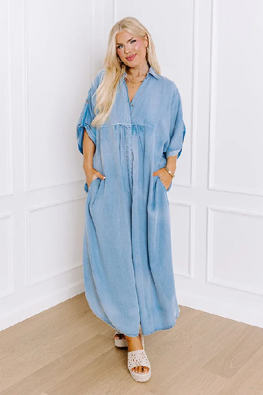 Maxi dress with open back-NYC Ready Chambray Maxi Dress Curves