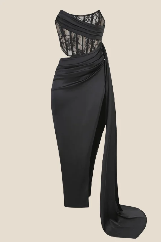 Maxi dress with draped bodice-Strapless Black Lace Ruched Long Dress with Slit