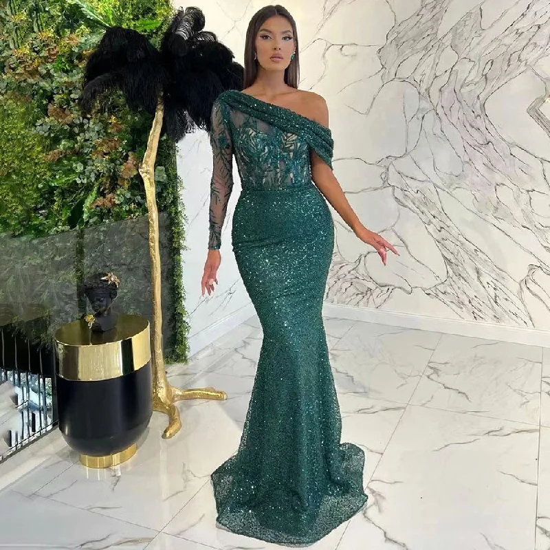 Evening dress with ruching-Serene Hill Green Mermaid Elegant Sexy One-Shoulder Evening Dresses Gowns 2022 Luxury Pearls Beaded For Women Party LA71717