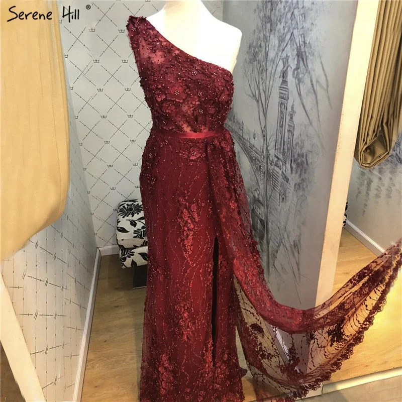 Evening dress with tiered layers-Wine Red Handmade Flowers Pearls Evening Dresses One-Shoulder Sexy Luxury Evening Gowns 2024 Serene Hill LA60901